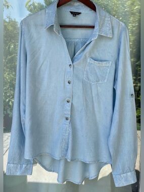 Sim & Sam Pale Blue Button-Down Shirt